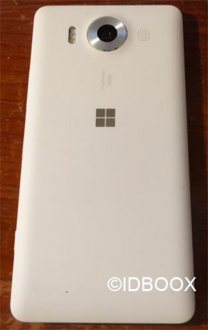 Microsoft-Lumia-950-04