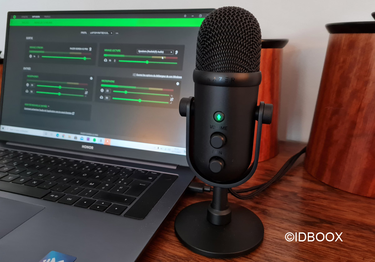 Razer Seiren V2 Pro Test – Un micro pour les pro et les novices du  streaming et du podcast - IDBOOX